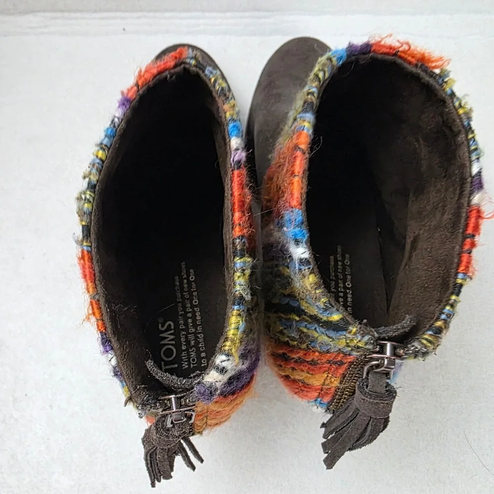 TOMS Lunata Brown Suede Multi Color Woven Tassel Ankle Boots Womens 8.5